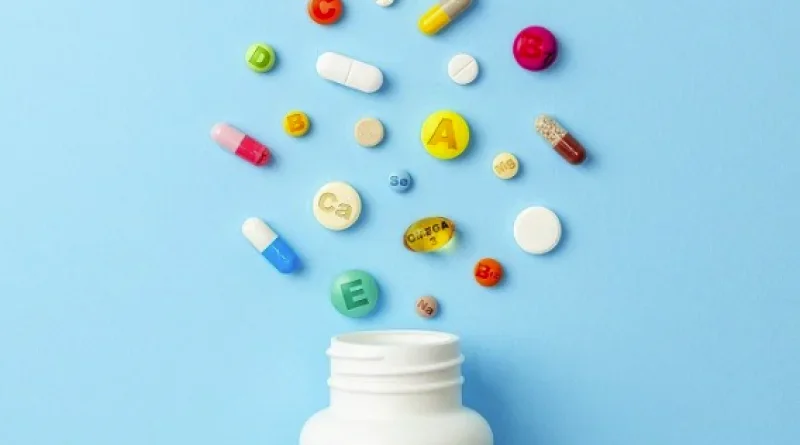 Multivitamin Harian Berpotensi Bantu Jaga Fungsi Tubuh Saat Menua